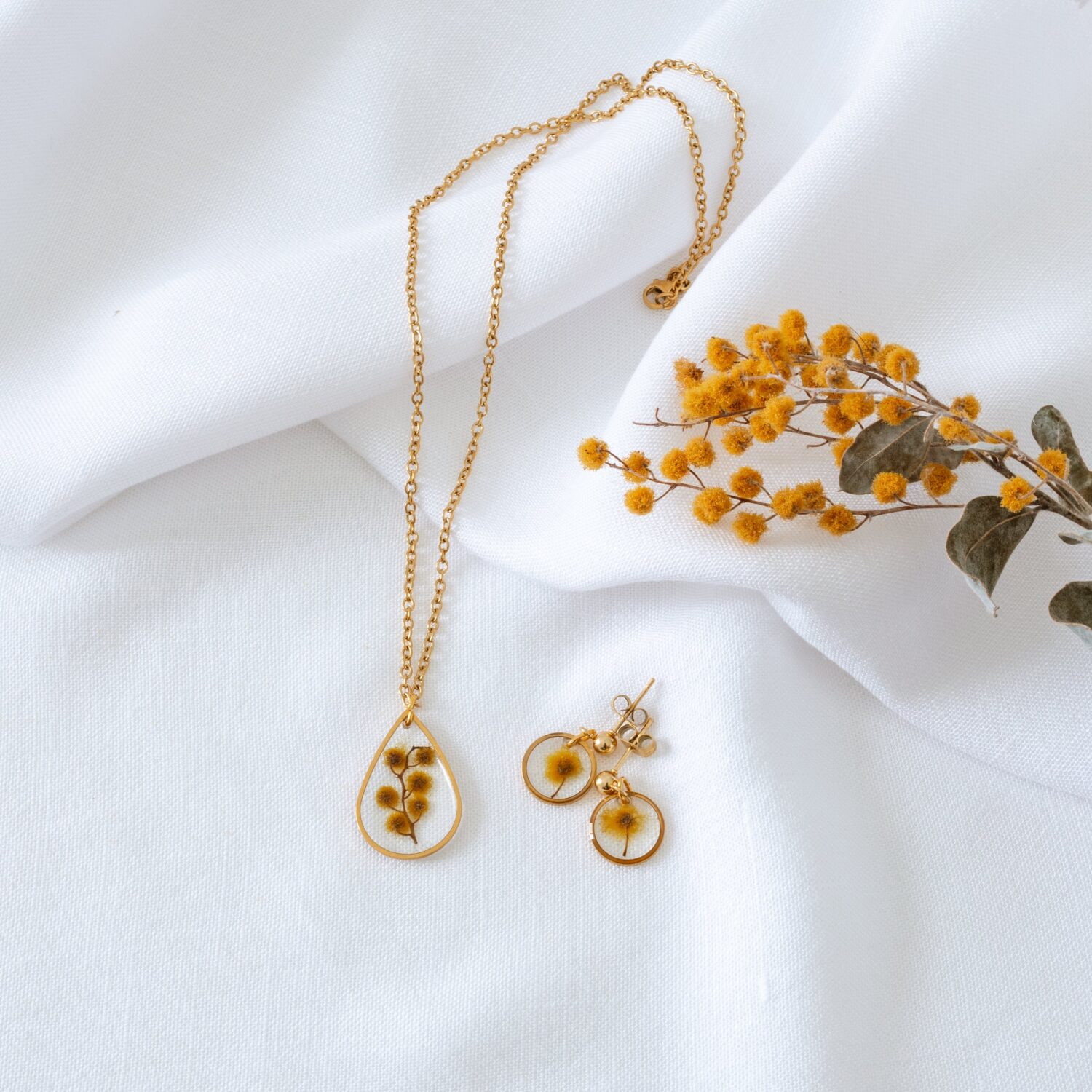 Wattle Gold Earrings