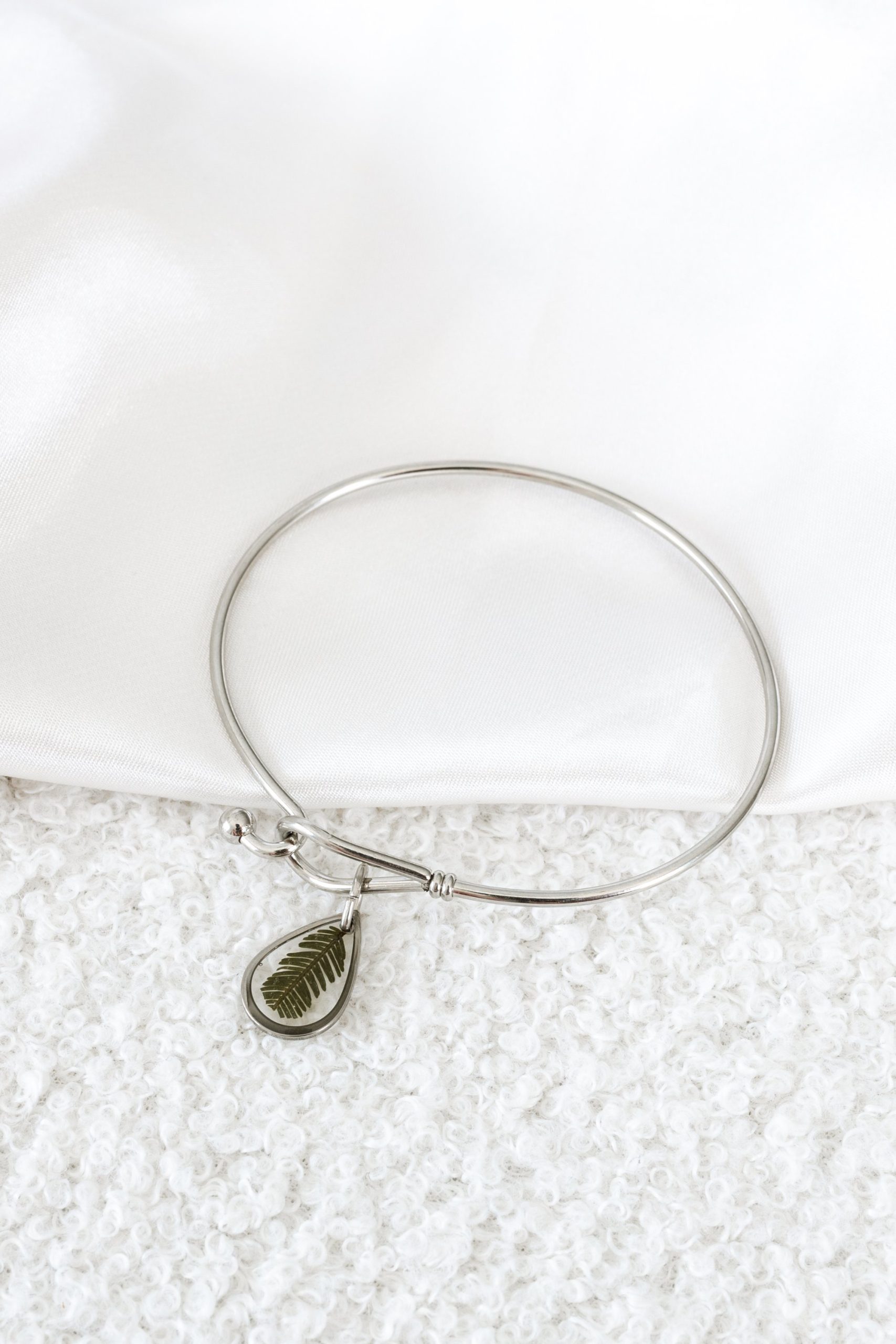 Fern bangle